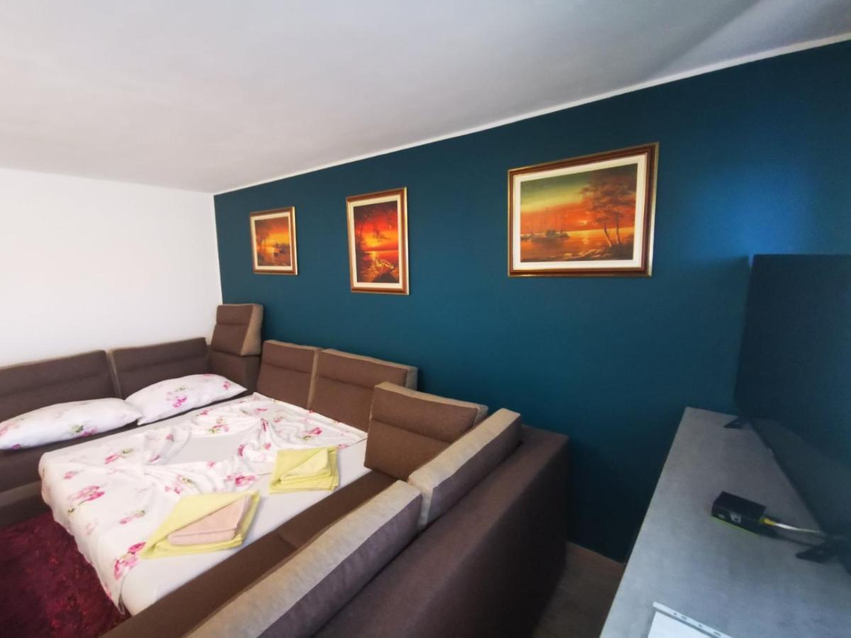 Green Place Apartments Portoroz Room photo